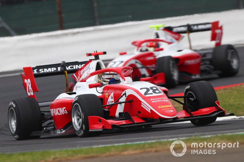 Robert Shwartzman, PREMA Racing et Jehan Daruvala, PREMA Racing 