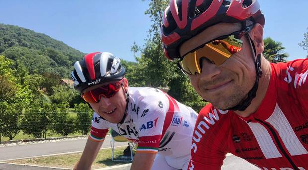 Nicolas Roche: "Je me suis arrêté pour une rare tranche de gâteau au chocolat pour me remonter le moral"