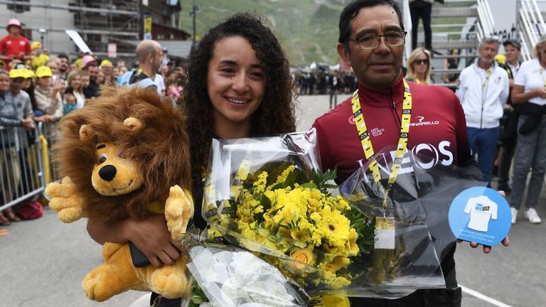 Bernan, petite amie de la Colombie, Xiomy Guerrero (L) et son père, German Bernal 