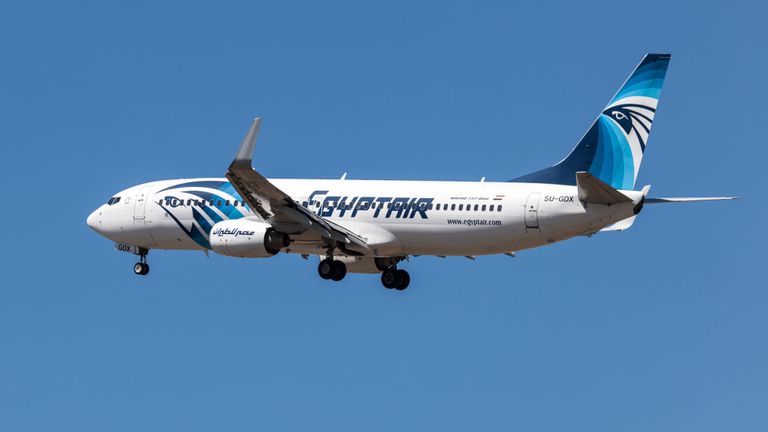 British Airways, à part Egypt Air, est la seule compagnie à desservir directement le Caire depuis le Royaume-Uni