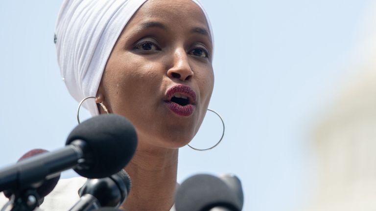 Ilhan Omar a accusé le président d'avoir attiré l'attention du nationalisme blanc & # 39;