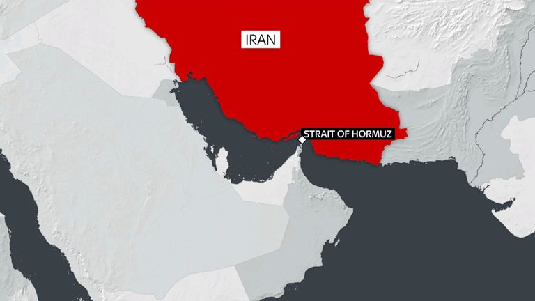 Trois bateaux iraniens ont tenté d'arrêter un pétrolier britannique dans le détroit d'Ormuz