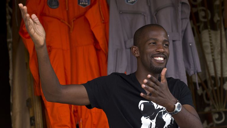 Le Sud-africain a déclaré qu'il espérait que son voyage inspirerait les jeunes d'Afrique