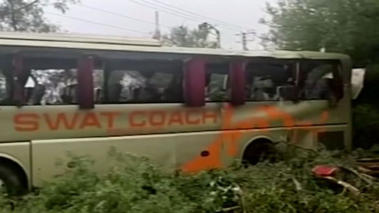 34 autres personnes ont été blessées dans l'accident de bus