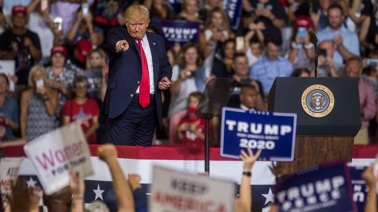 Le président Trump lors d'un rassemblement en Caroline du Nord