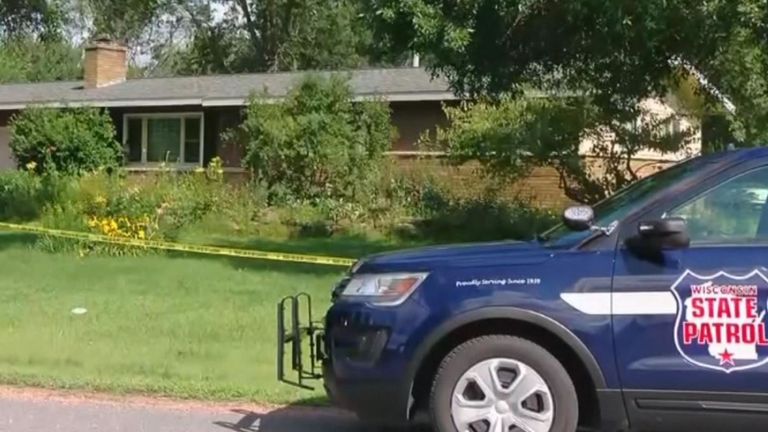 Les autorités du nord-ouest du Wisconsin ont déclaré que cinq personnes avaient été tuées dans une fusillade, dont le tireur présumé, et deux autres blessées.
