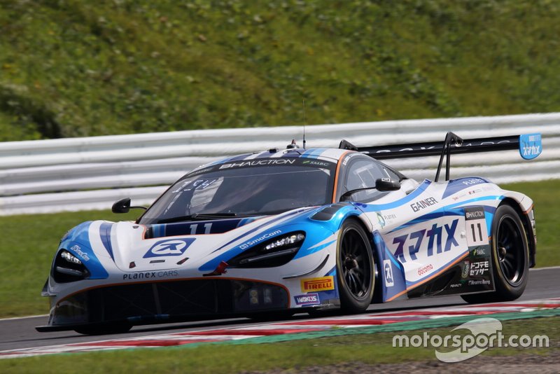 Planex Smacam Racing McLaren 720 S GT3 n ° 11: Mika Hakkinen, Katsuaki Kubota, Hiroaki Ishiura