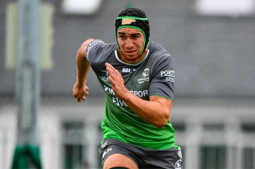 Dillane et Bealham, du Connacht, ont laissé derrière eux leur déception face à la Coupe du Monde alors qu'ils se rendaient en France pour un match amical