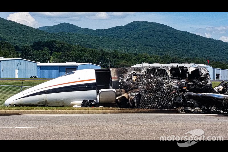 Épave dun accident davion de Dale Earnhardt Jr.