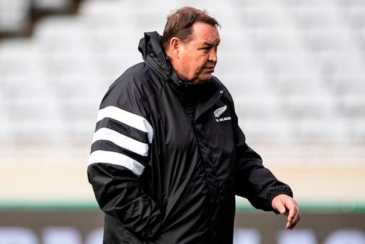 L'entraîneur des All Blacks, Steve Hansen, confronté à un dilemme de sélection pour la Coupe du monde après avoir battu l'Australie