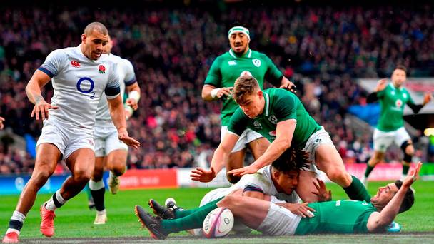 L'Irlande peut atteindre le haut du classement mondial avec une victoire sur l'Angleterre à Twickenham