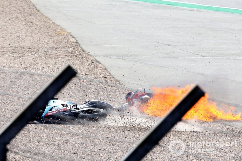 Andrea Dovizioso, moto Ducati Team en feu