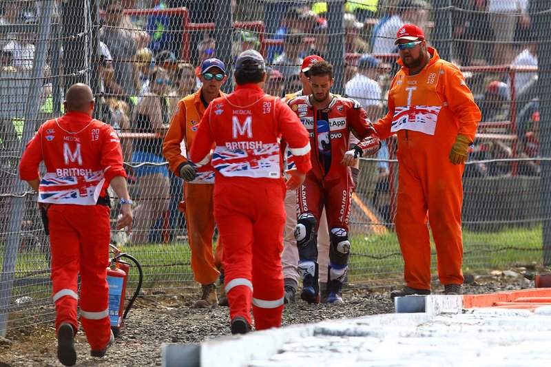 Andrea Dovizioso, Ducati Team après sa chute