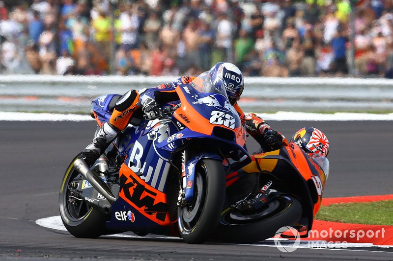 Johann Zarco, le Red Bull KTM Factory Racing et Oliviera