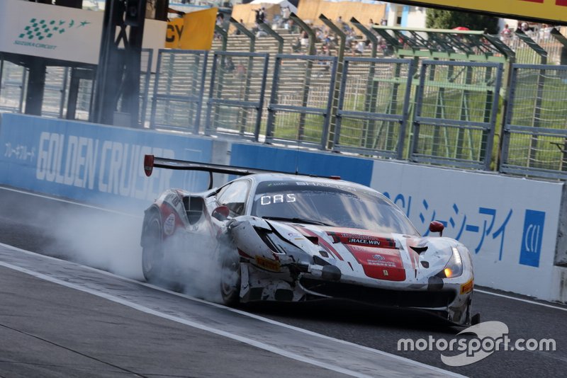 HubAuto Corsa Ferrari 488 GT3 n ° 27: Nick Cassidy, Nick Foster, Heikki Kovalainen