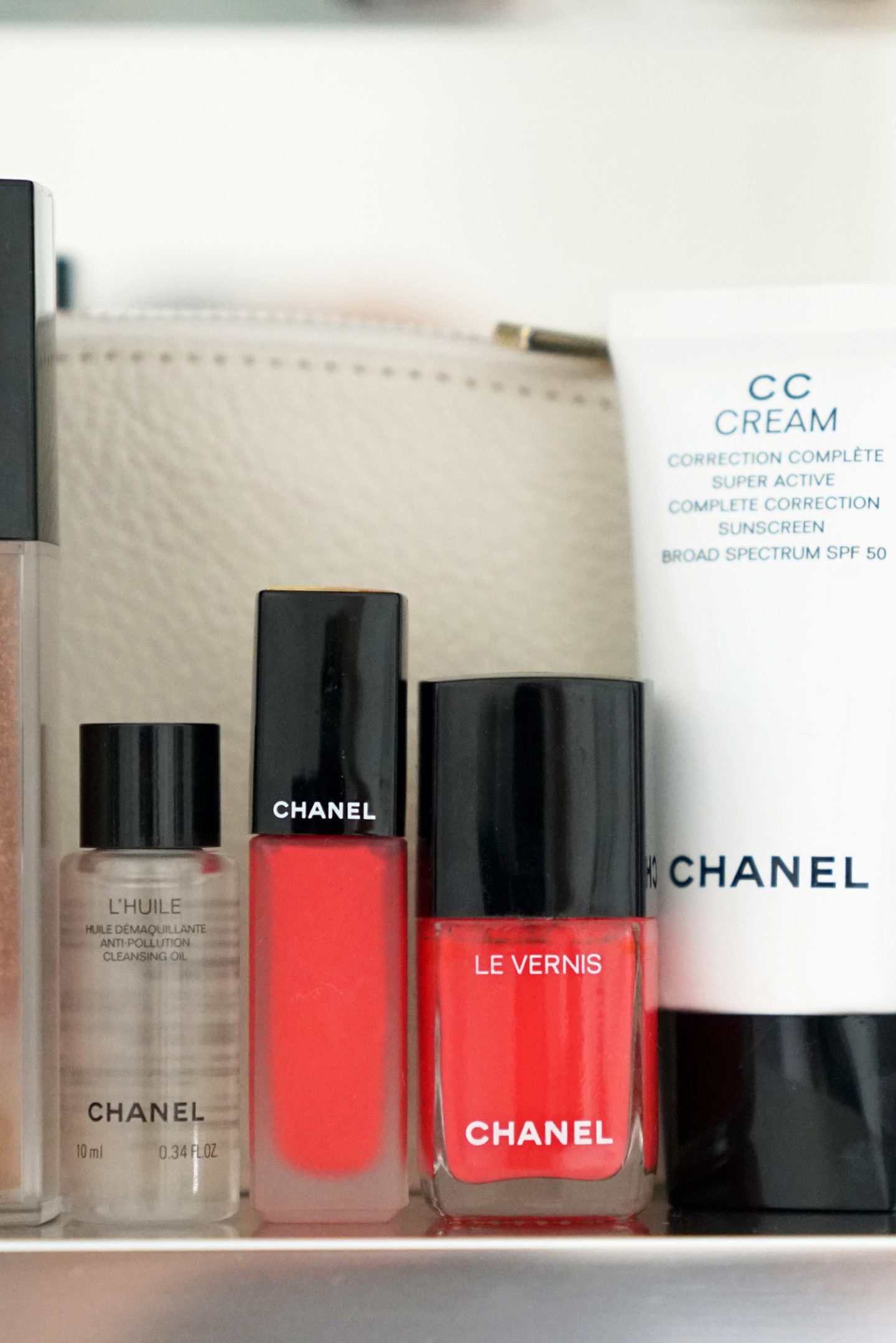 Chanel Le Vernis Jaspe et Rouge Allure Ink Cornaline