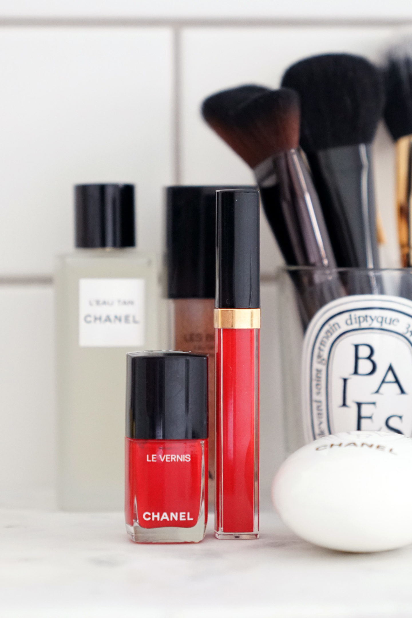 Chanel Rouge Coco Gloss Orange Amère et Le Vernis Gitane