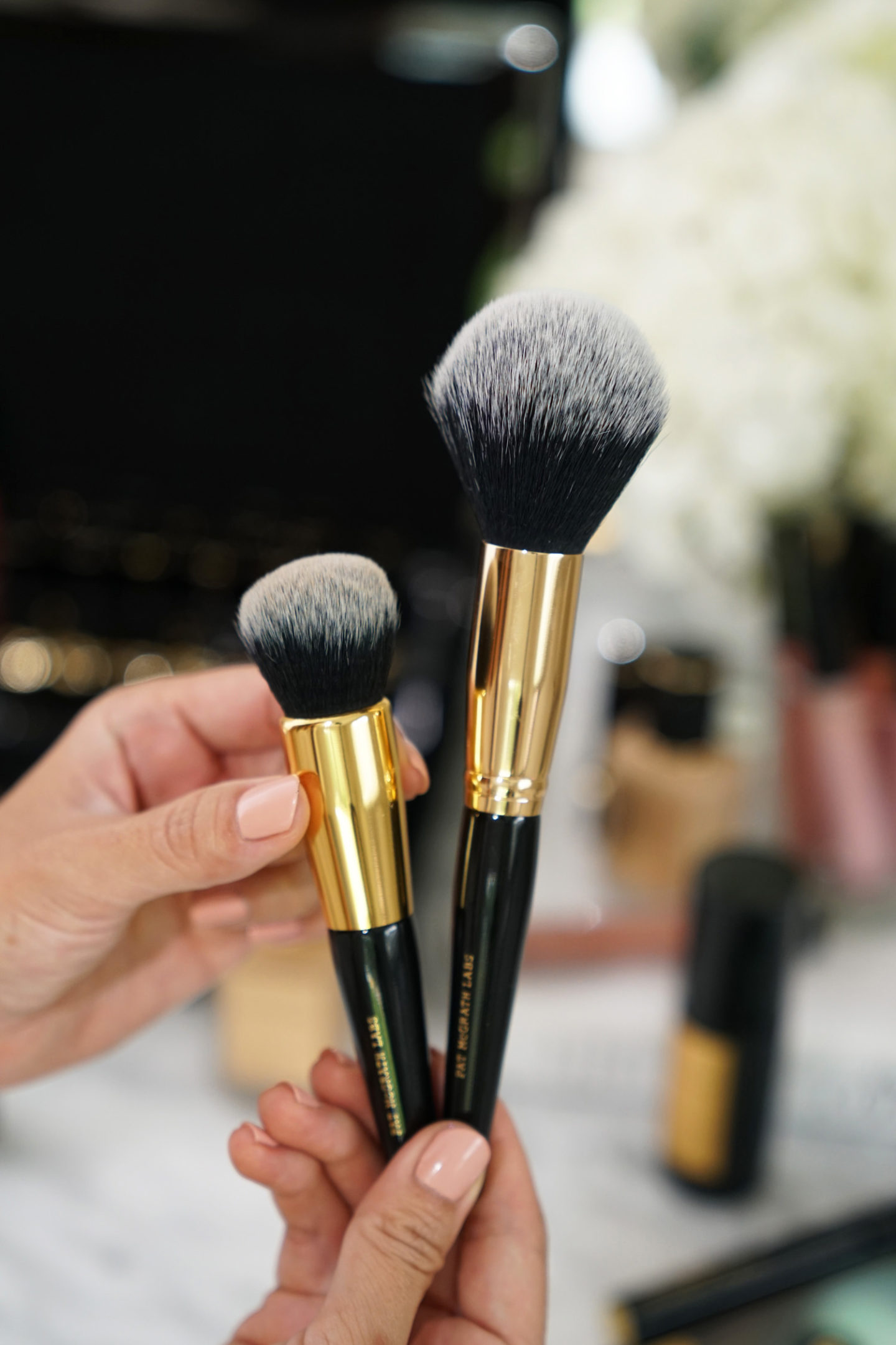 Pat McGrath brosses de fétichisme de la peau