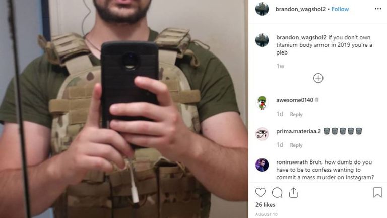 Brandon Wagshol semble avoir publié une image de lui-même portant une armure corporelle sur ses réseaux sociaux.