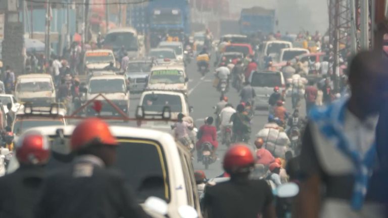 Goma est une conurbation tentaculaire au bord du lac Kivu