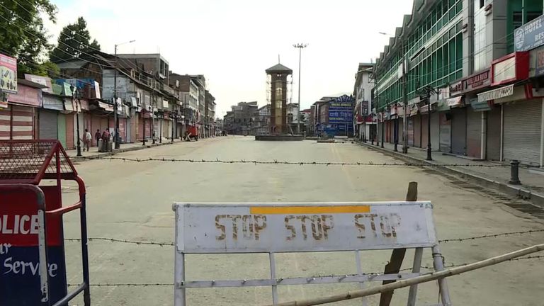 Il y a un calme inquiétant dans les rues