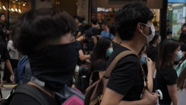 Le huitième week-end de manifestations a débuté samedi à Hong Kong 