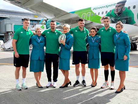Voler haut: les garçons de Schmidt s'envolent pour la Coupe du monde de rugby dans le chaos du typhon