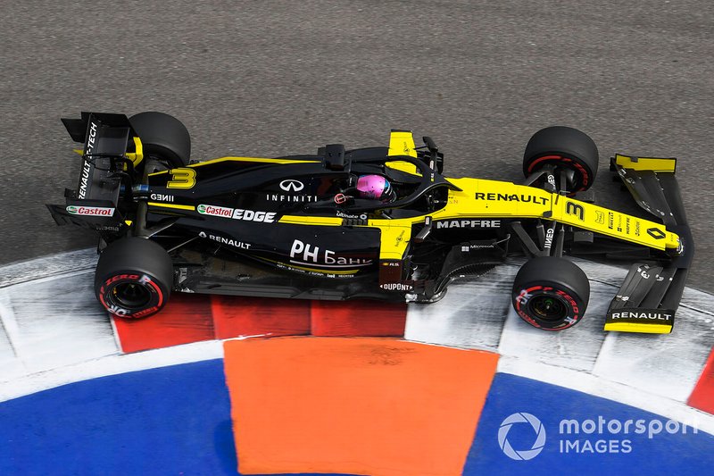 10: Daniel Ricciardo, Renault F1 Team R.S.19, 133.661