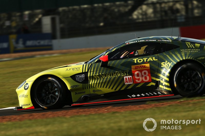 Aston Martin Racing n ° 98: Aston Martin Vantage: Paul Dalla Lana, Darren Turner, Ross Gunn 
