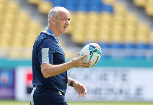 L'entraîneur-chef de l'Italie, Conor O'Shea, défend sa décision de reposer son capitaine Sergio Parisse
