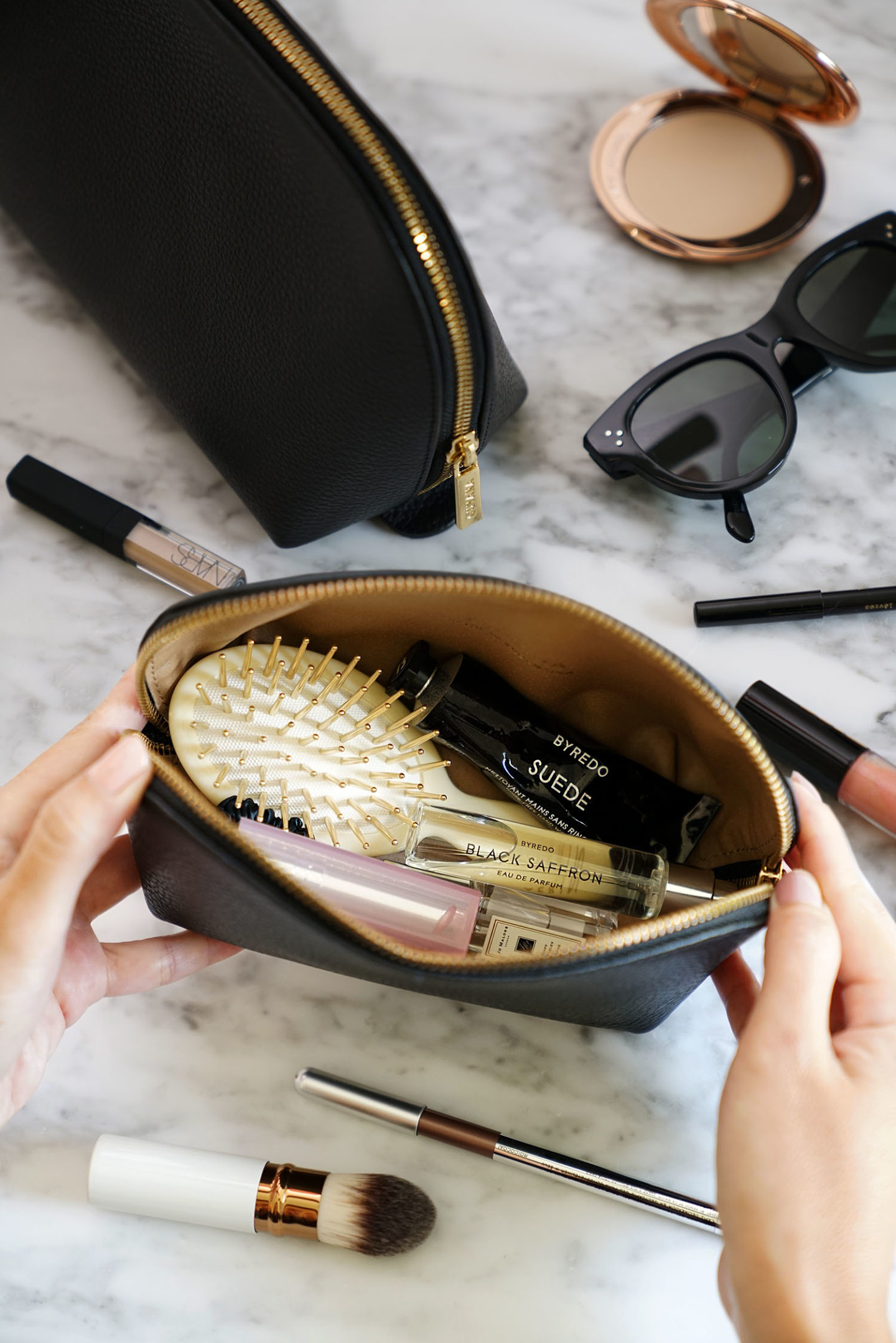 Essentials de trousse de maquillage