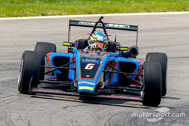 Christian Rasmussen de Jay Howard Driver Development. 