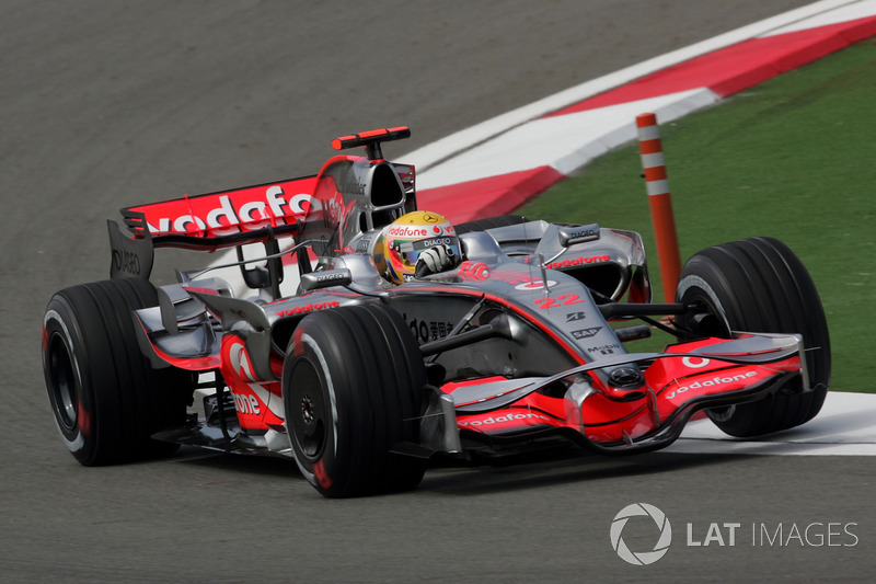 Lewis Hamilton, McLaren Mercedes MP4 / 23