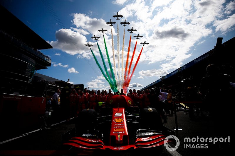 Survol de la voiture de Sebastian Vettel, Ferrari SF90