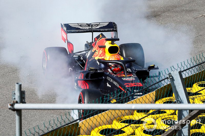 Max Verstappen, Red Bull Racing RB15, se bloque dans le premier tour