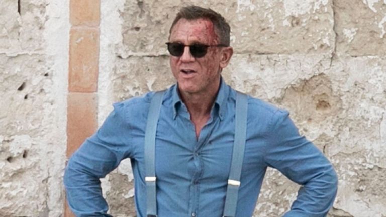 Daniel Craig sur le tournage. Pic: MEGA