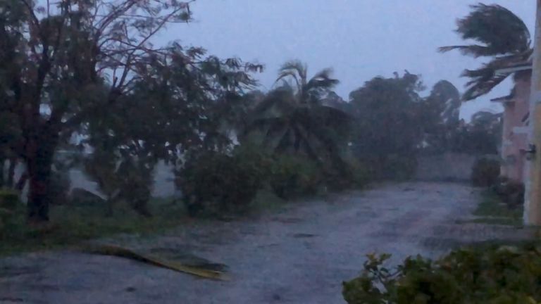 Les Bahamas frappés par l'ouragan Dorian