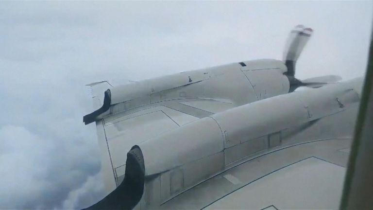 Les chasseurs d’ouragans ont volé dans les yeux de l’ouragan Dorian qui se dirigeait lentement vers le continent américain