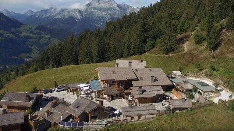 La Maison des Bois, près de Grenoble dans les Alpes françaises. Pic: marcveyrat.fr 