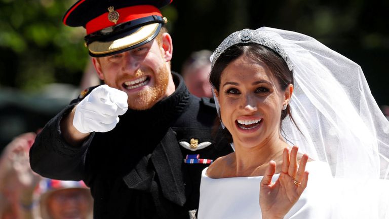 Prince Harry et Meghan Markle montent dans un Ascot Landau 