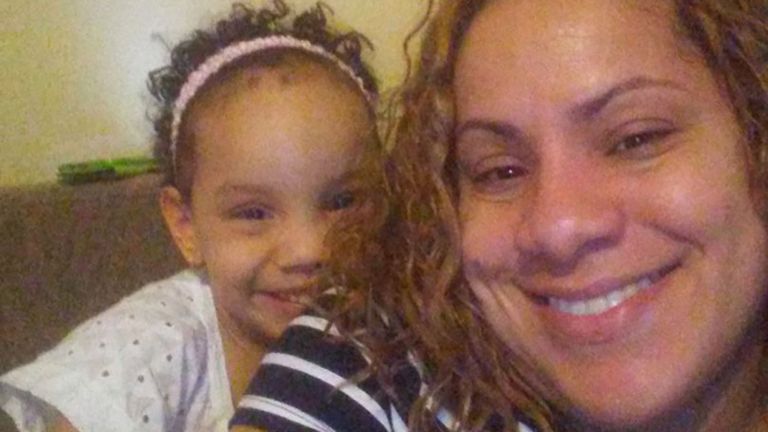Ferni Balbuena avec sa mère Niurka Caraballo Pic: Facebook