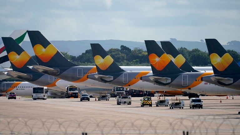 L'avion Thomas Cook stationné à l'aéroport de Manchester 