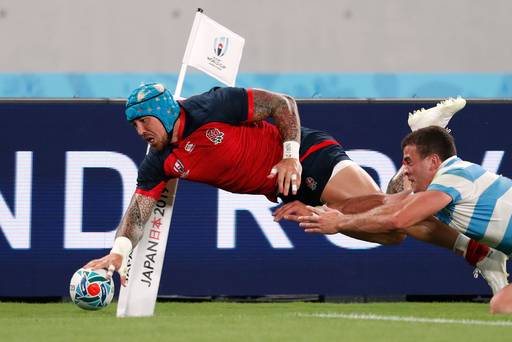 L'Angleterre s'offre une place en quart de finale avec une victoire dominante sur l'Argentine à 14