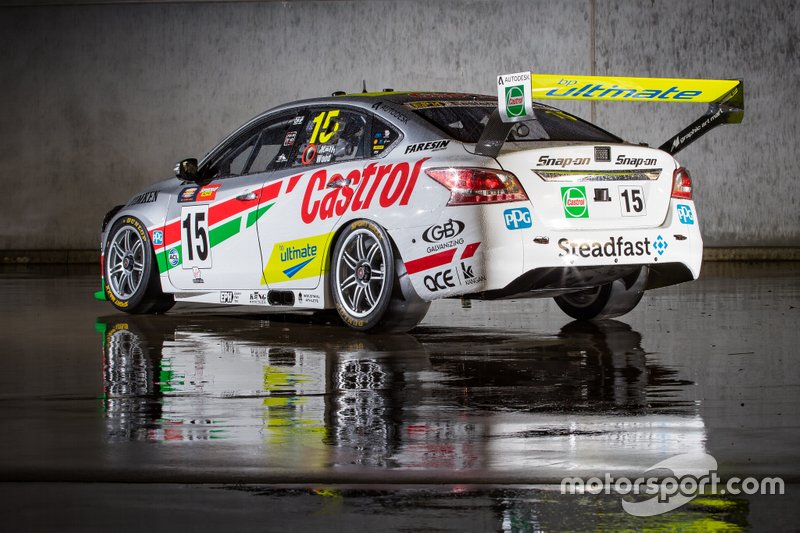 Rick Kelly et Dale Wood et Kelly Racing Nissan Altima