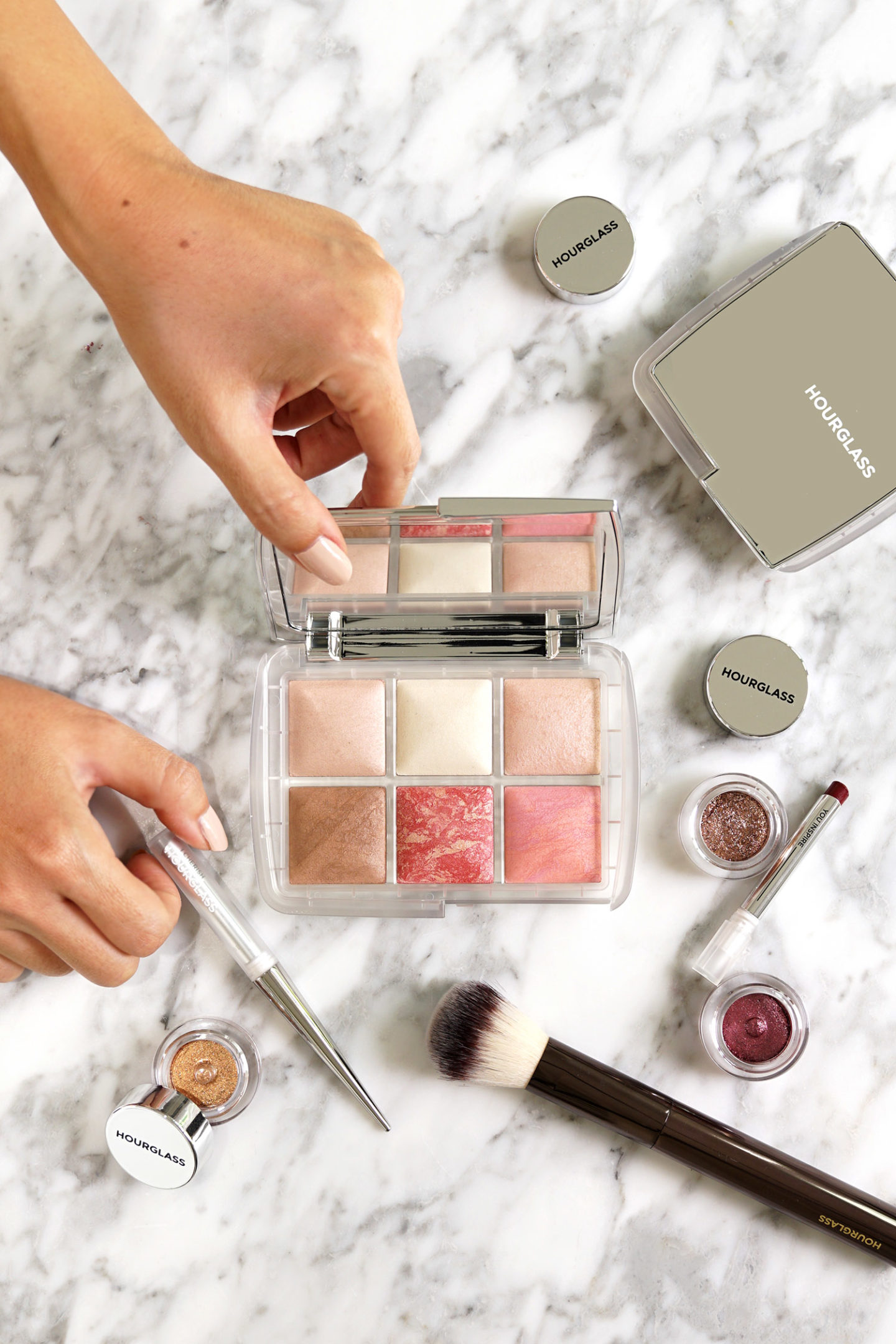 Hourglass Holiday 2019 Ghost Review