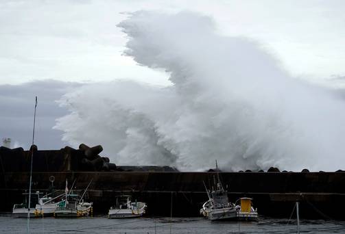 Les nuages ​​de tempête ne cessent de s'accentuer alors que World Rugby se dit "déçu" de la menace juridique posée par la Scottish Rugby Union