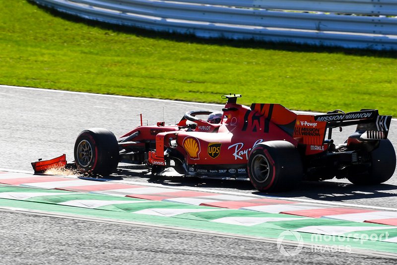 Charles Leclerc et la Ferrari SF90 endommagés par laile avant