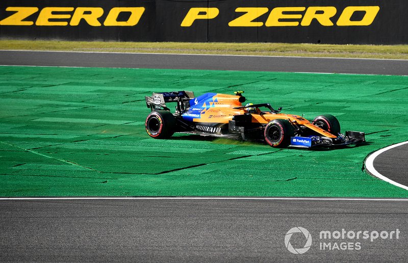 Lando Norris, McLaren MCL34, court large