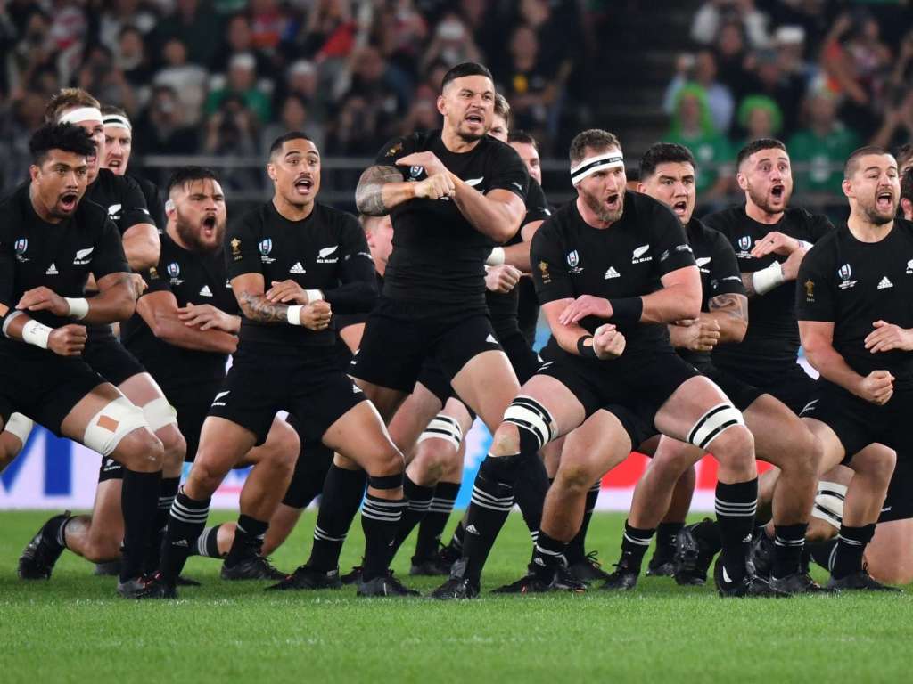 Déconstruire l'aura des All Blacks: Pourquoi les jeux d'esprit d'Eddie Jones pourraient revenir hanter l'Angleterre