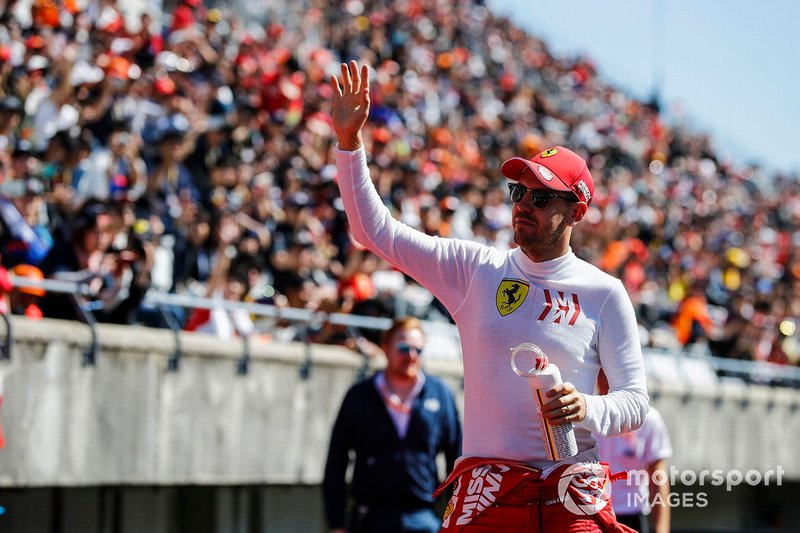 Sebastian Vettel, Ferrari, dans la parade des pilotes